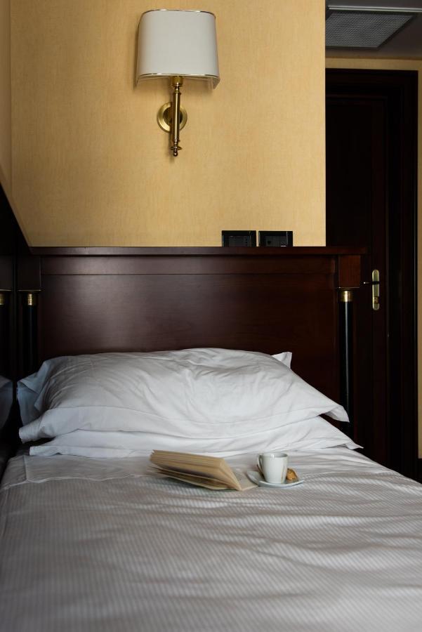 Hotel Petite Fleur รอกการาโซ ภายนอก รูปภาพ
