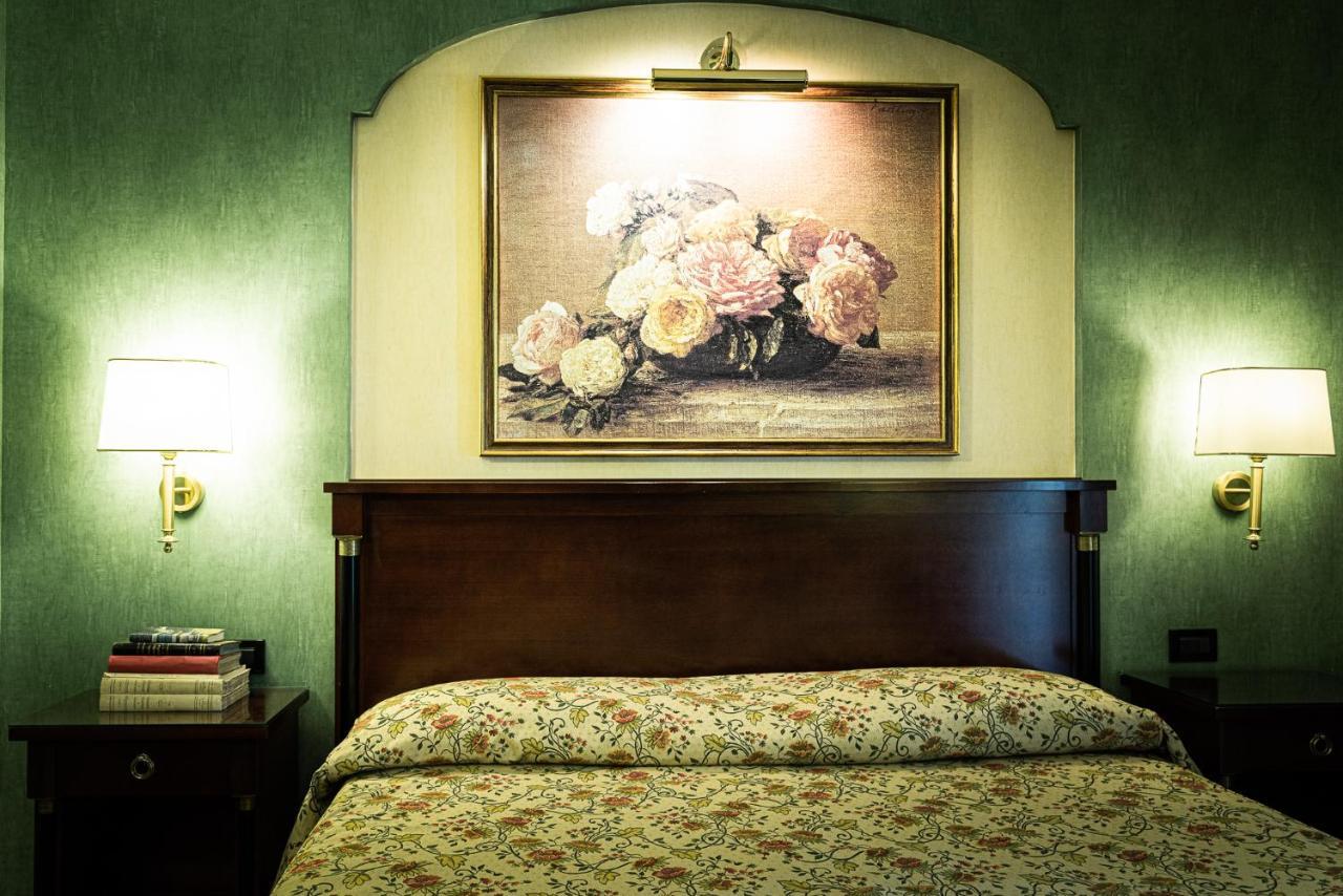 Hotel Petite Fleur รอกการาโซ ภายนอก รูปภาพ
