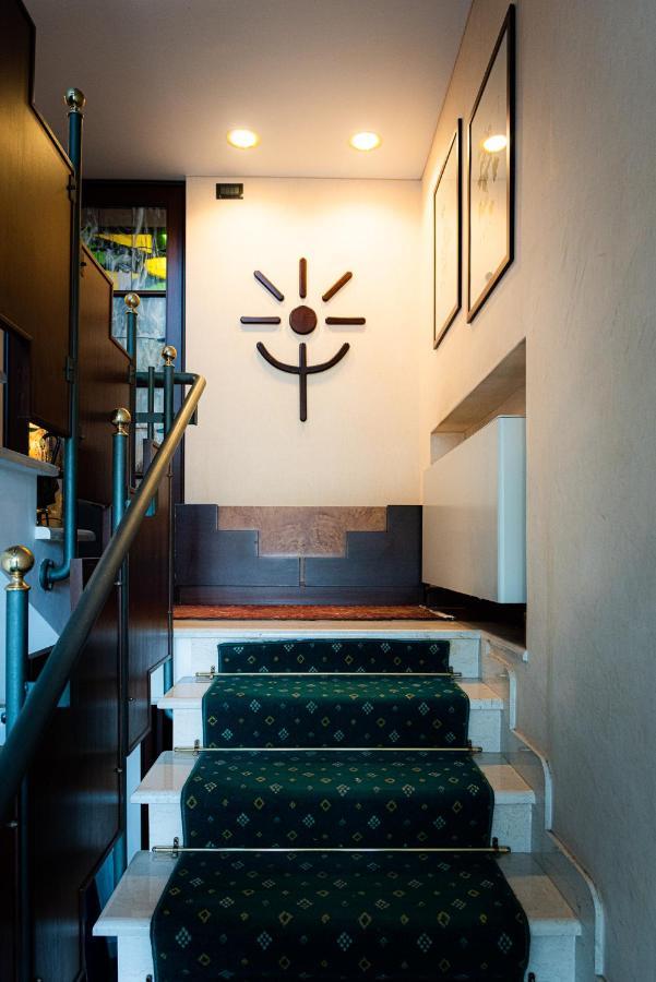 Hotel Petite Fleur รอกการาโซ ภายนอก รูปภาพ